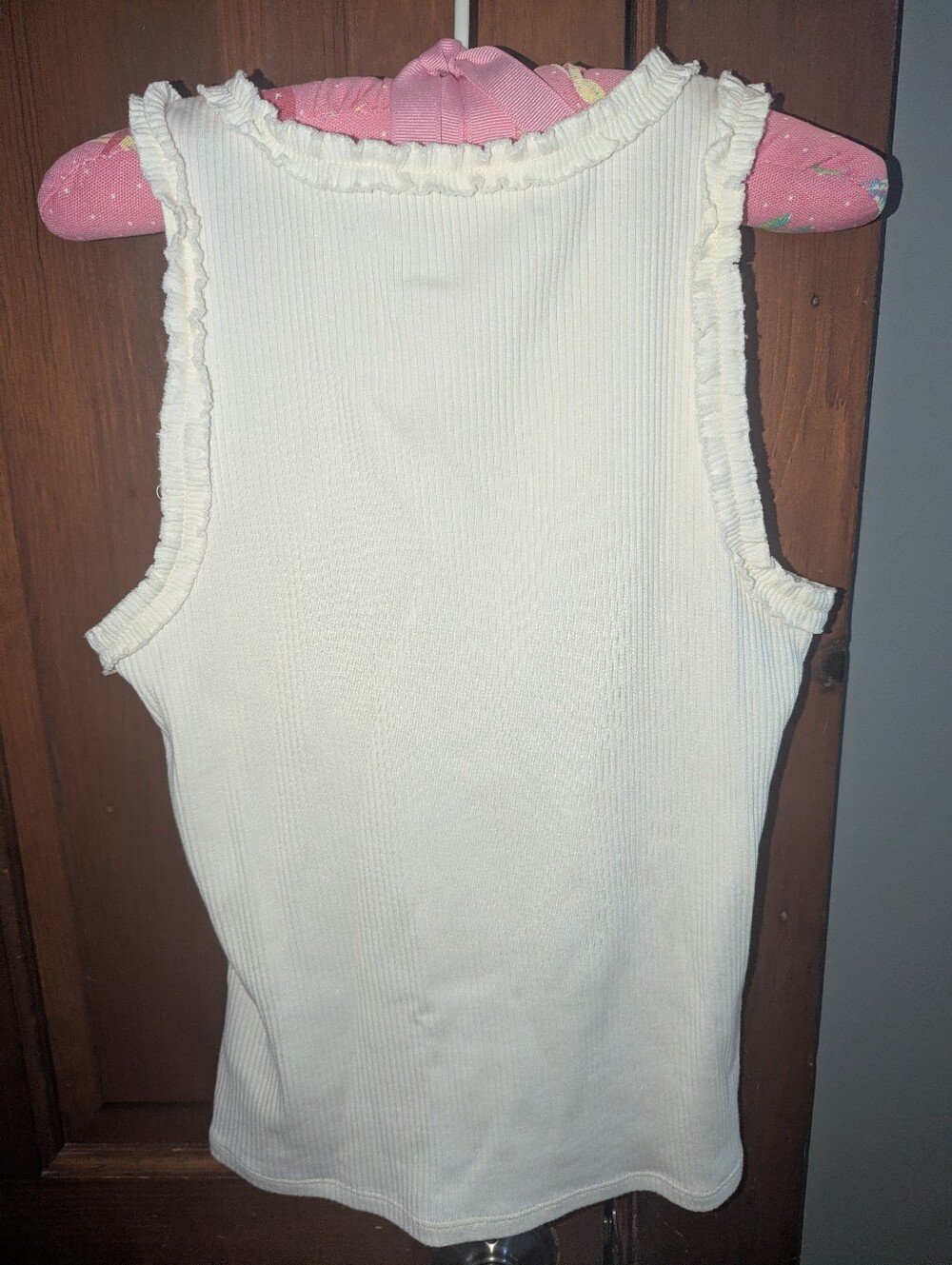 Like New Ruffled Ivory Ribbed Tank Top 12-13 - Picture 3 of 4